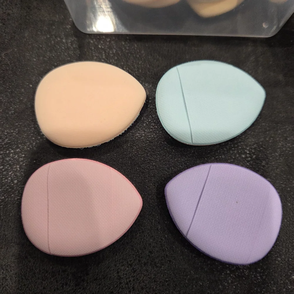 30-Piece Mini Finger Makeup Sponges Set